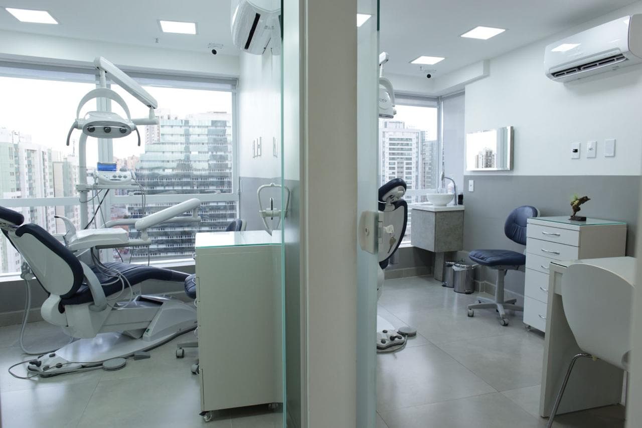 Consultórios duplos com vista panorâmica